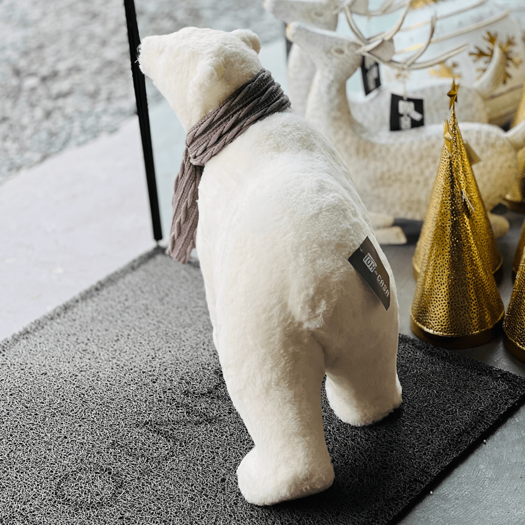Urso Polar Natalino Com Cachecol 53x50x25cm