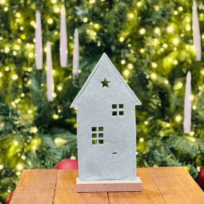 Casa Natalina Alce de Feltro e Mdf Verde 13,5x25,5cm - Handmade