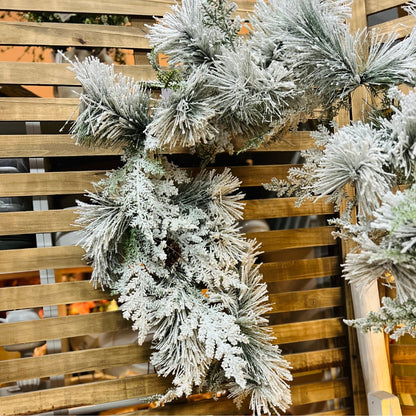 Galhos Decorativos Longos Nevados – 270cm