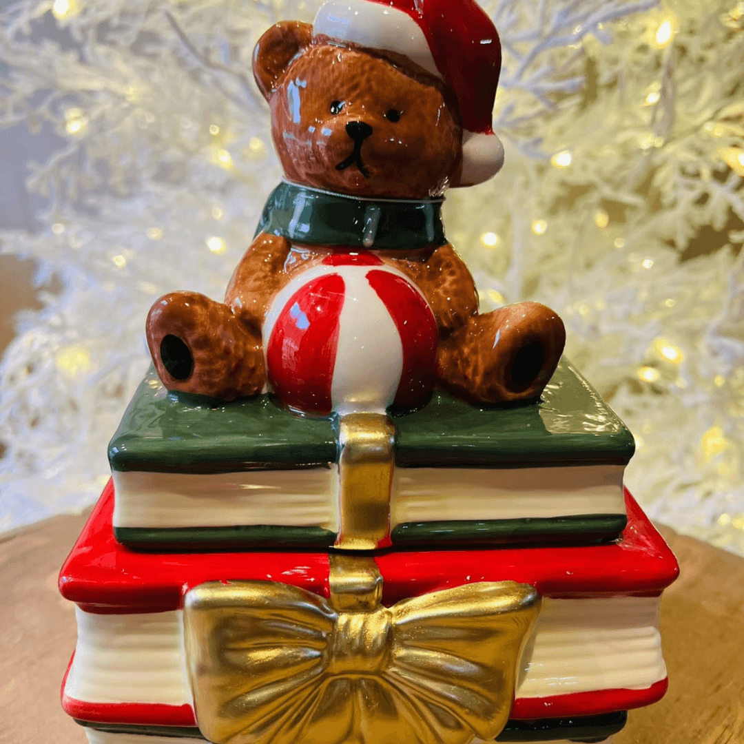 Pote Natalino Urso com Livros e Laço – 25cm
