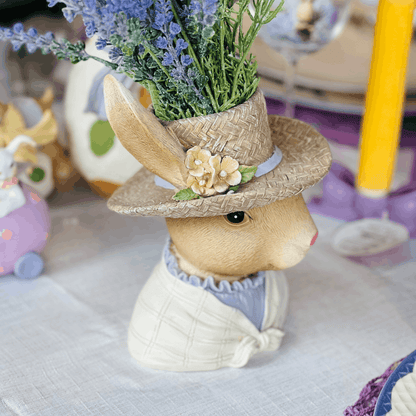 Coelho Com Chapeu Vaso Decorativo de Resina 21cm