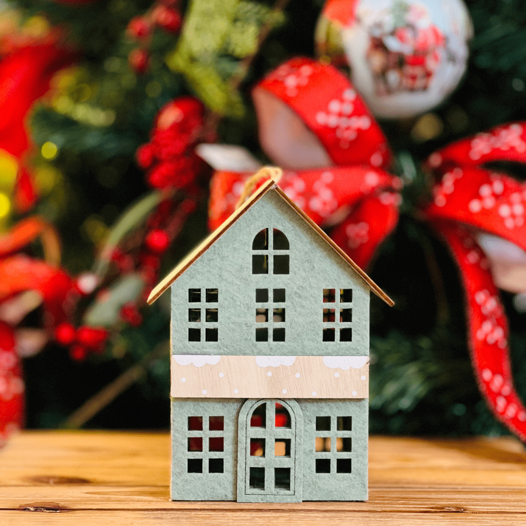 Casinha Natalina para Pendurar Verde 16cm