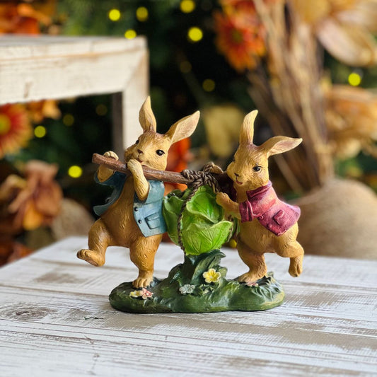 Casal de Coelhos Com Repolho - 18cm