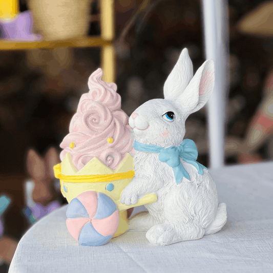 Coelho Com Carroça de Sorvete de Resina 18,8x12,1x20cm