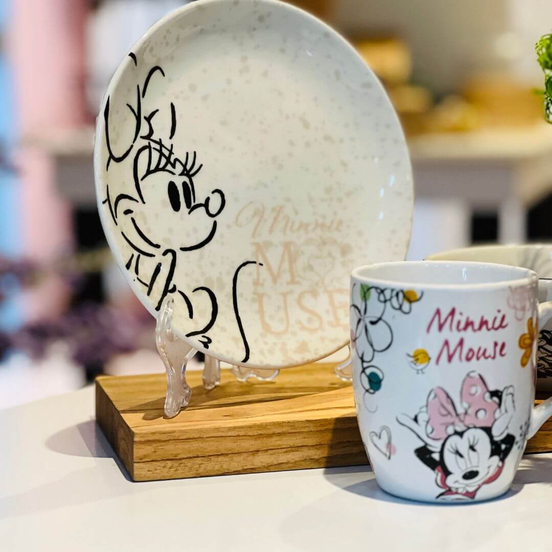 Caneca Cerâmica Minnie Rosa - 330ml