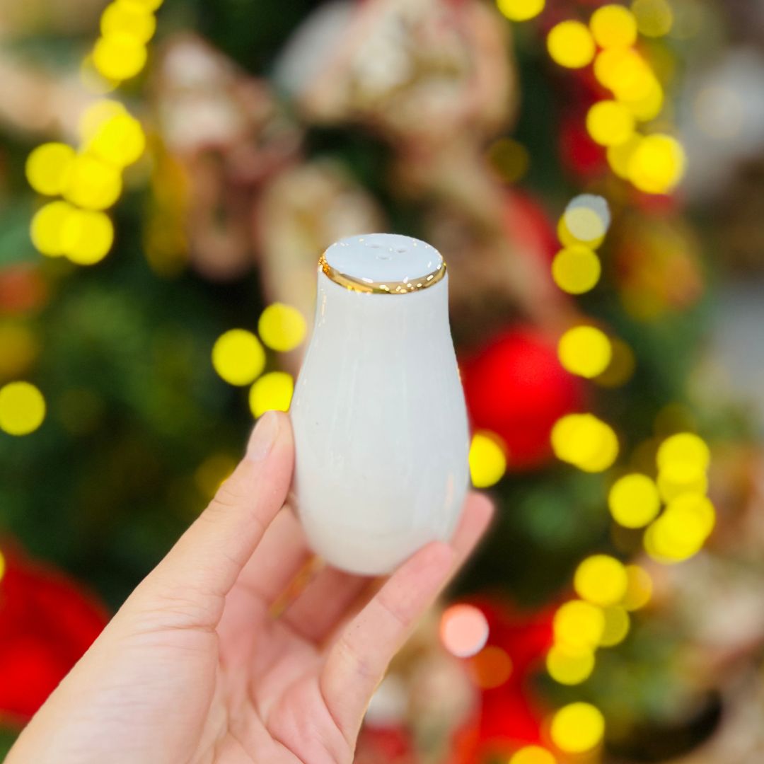 Saleiro e Pimenteiro Branco Com Borda Dourada - 8,5cm