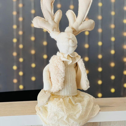 Decoração Rena Sentada - 63cm
