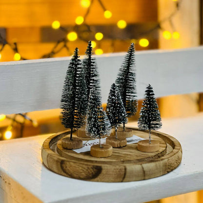 Kit Decorativo Árvores Verdes com Neve – 6 Unidades