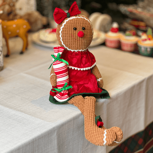 Gingerbread Natalina Menina Com Laço Sentada de Pelúcia 42cm