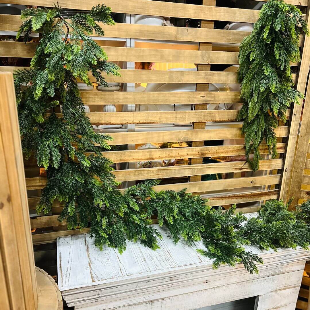 Festão Cipreste Realista | Toque Natural - 180 cm