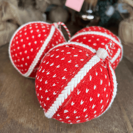 Caixa com 3 Bolas de Natal Decorada Tricot Vermelha 10cm