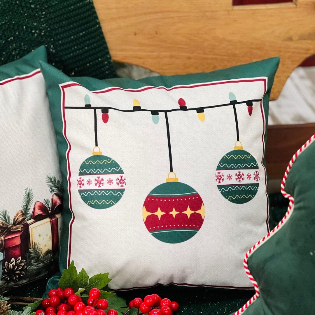Capa Natalina Bolas de Natal - 43cmx43