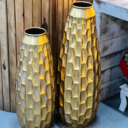 Vaso Dourado em Metal – 55,5cm