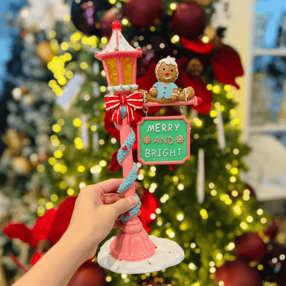 Poste Natalino Gingerbread Candy Color Com Led 36cm