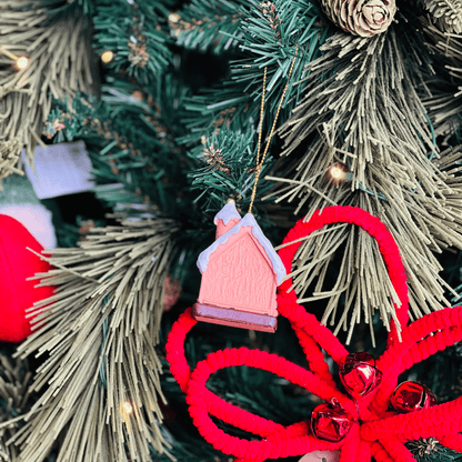 Casinha Gingerbread para Pendurar de Resina 7cm