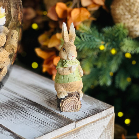 Coelho no Tronco - 15cm