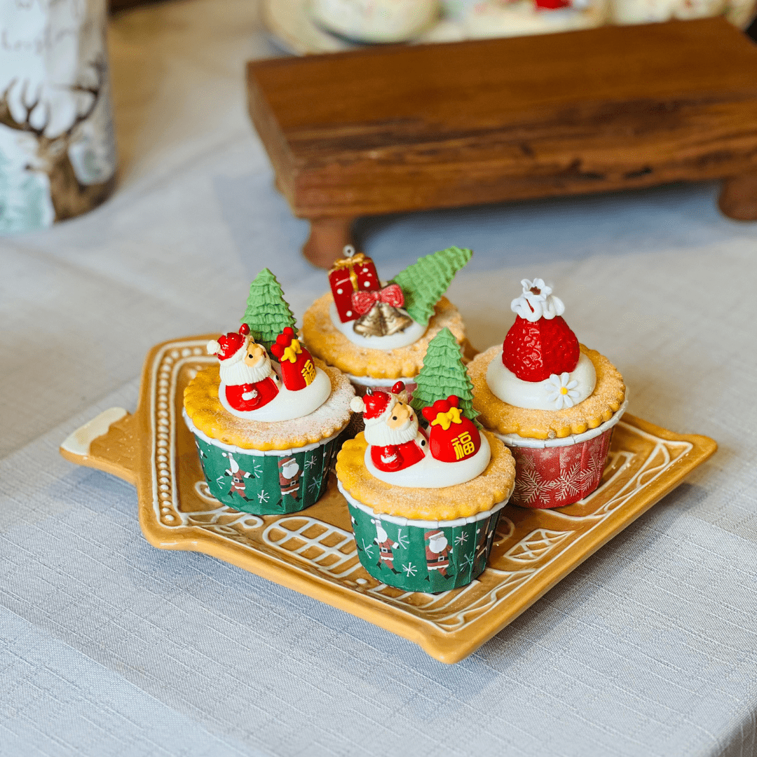 Travessa Natalina de Cerâmica Casa de Gingerbread 24cm