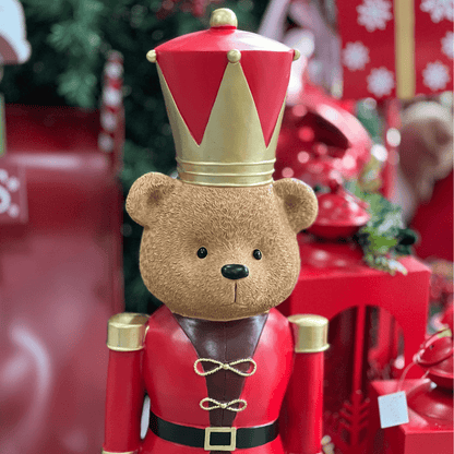 Urso Natalino Quebra Nozes Vermelho de Resina 80,5x26,5cm