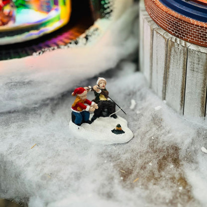 Cenário Natal Crianças Pescando 5,8x8,1x7,3cm