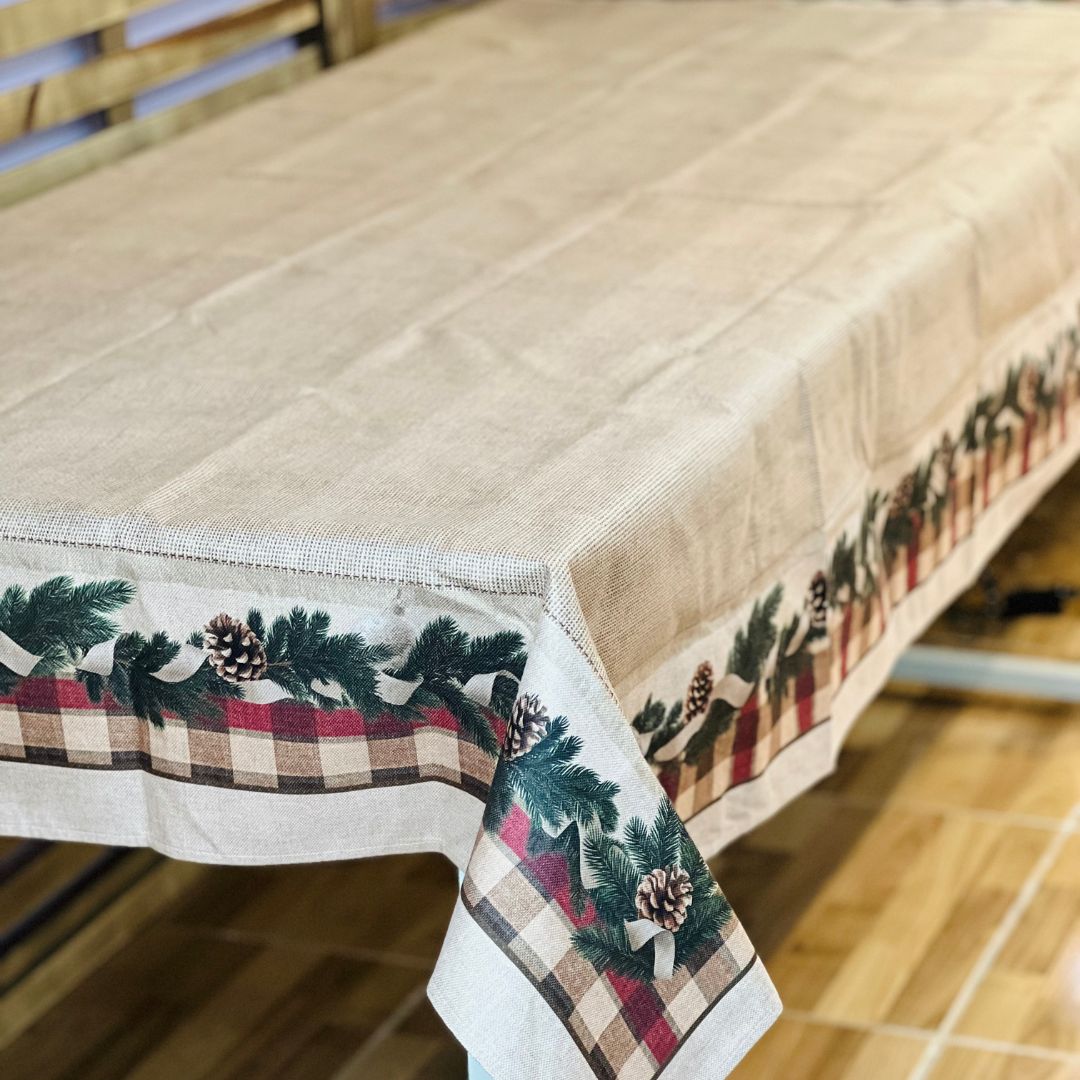 Toalha de Mesa Natalina Bosque – 1,36 x 1,36m