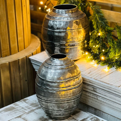 Vaso Decorativo em Metal – 23cm
