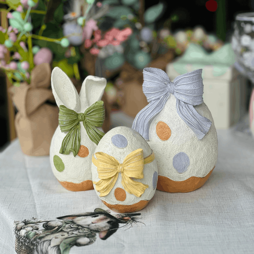 Ovo Com Laço Lilás de Resina 19cm