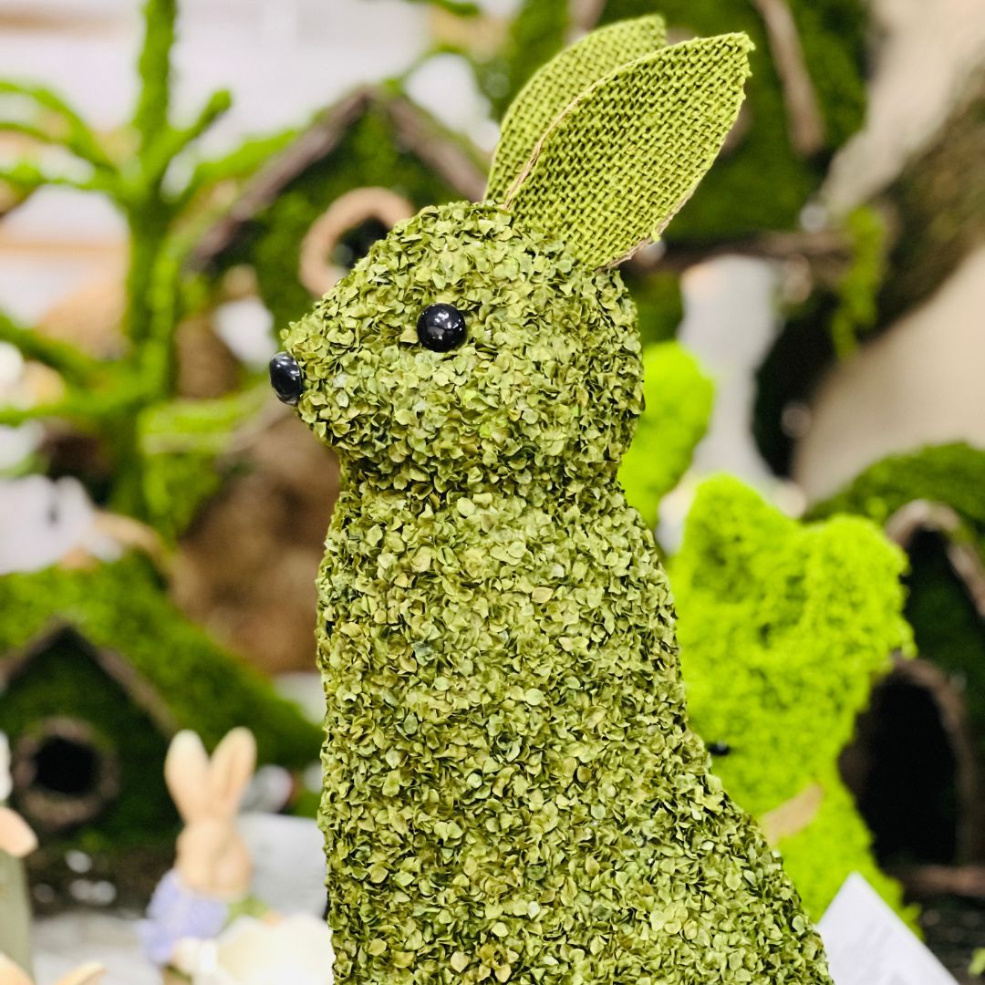 Coelho Decorativo Grama Verde - 37cm