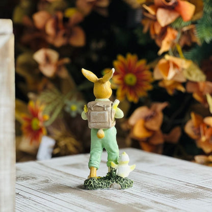 Coelho Decorativo de Resina 37cm