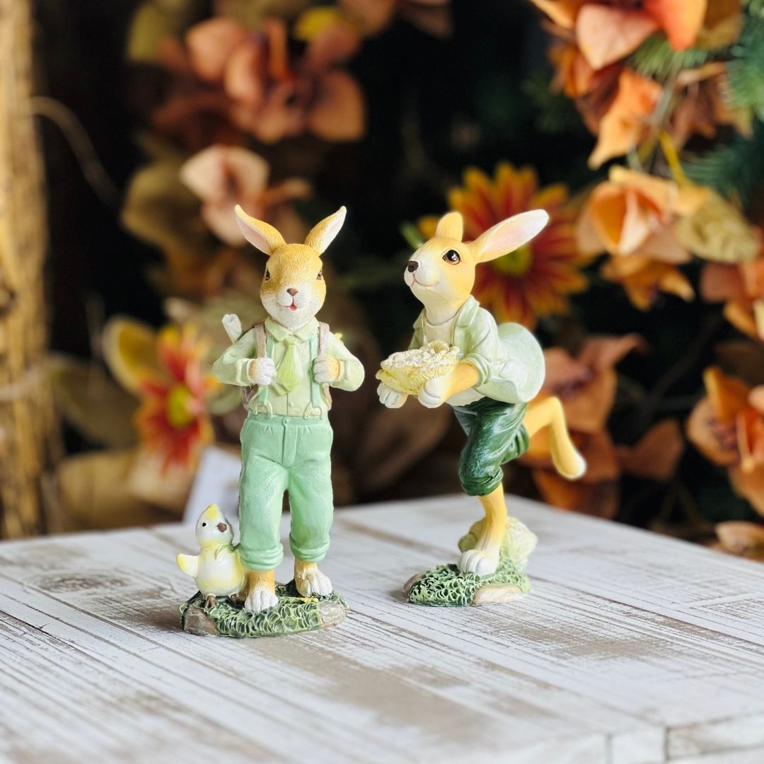 Coelho Decorativo de Resina 37cm