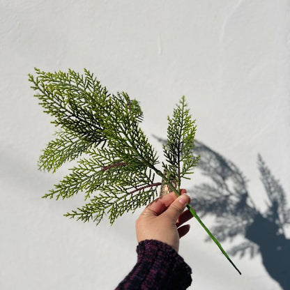 Haste Pinheiro Realista – 50cm