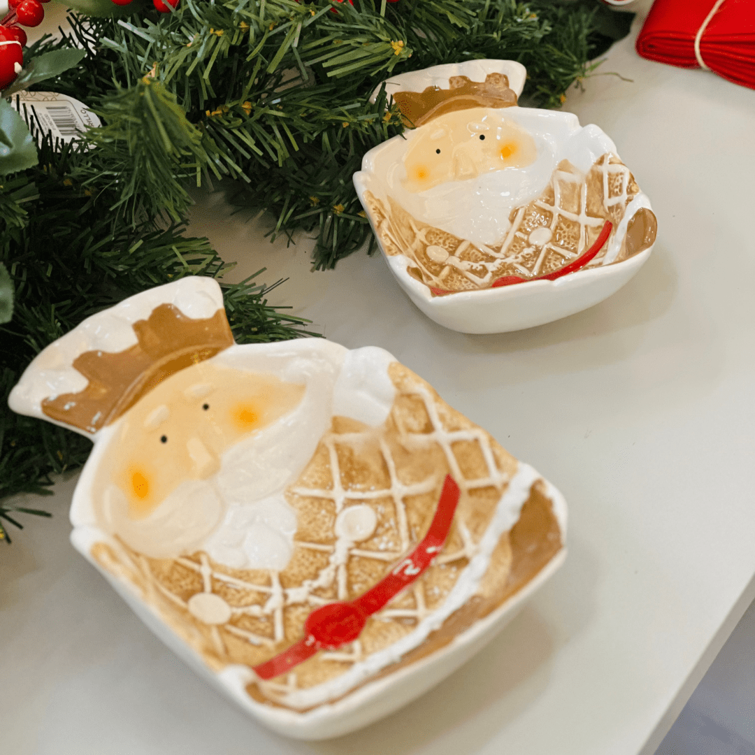 Travessa Natalina Quebra Nozes Gingerbread de Cerâmica 24x16x7cm