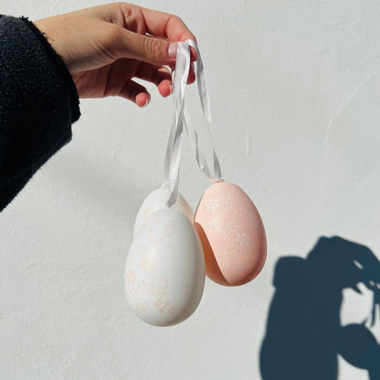 Ovos Decorativos em Saquinho de Organza – 8cm – Jogo com 6 Unidades