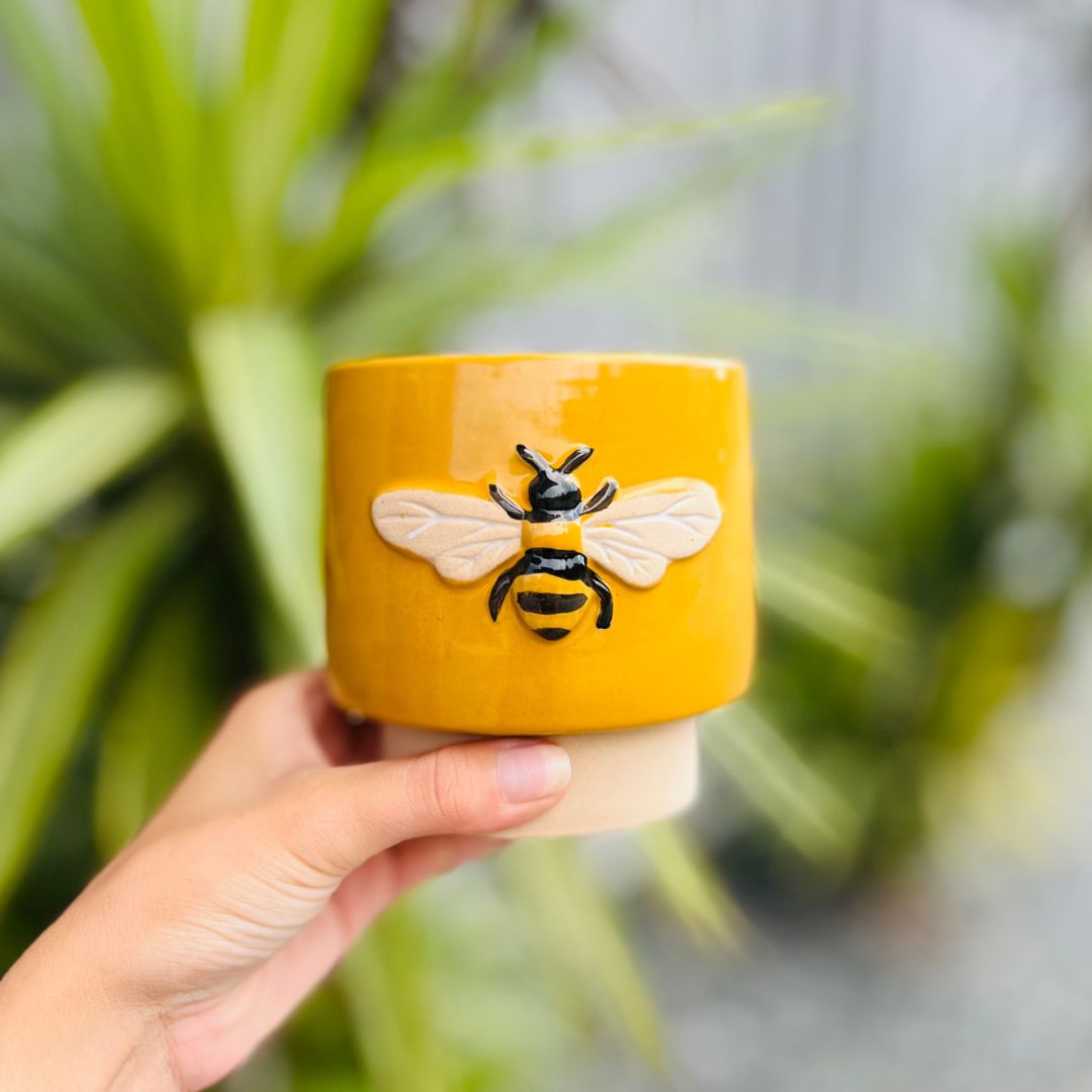 Vaso de Cerâmica Honey Bee Amarelo - 10,5x10,6x11,6cm