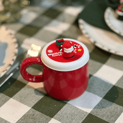Caneca Papai Noel Com Tampa Vermelha 400ml 12cm