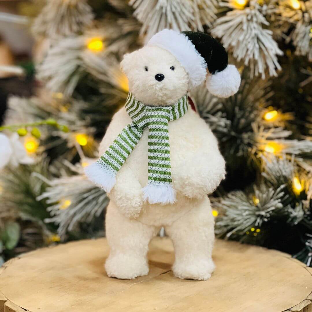 Urso Polar Natalino Em Pé Bege e Verde 30cm