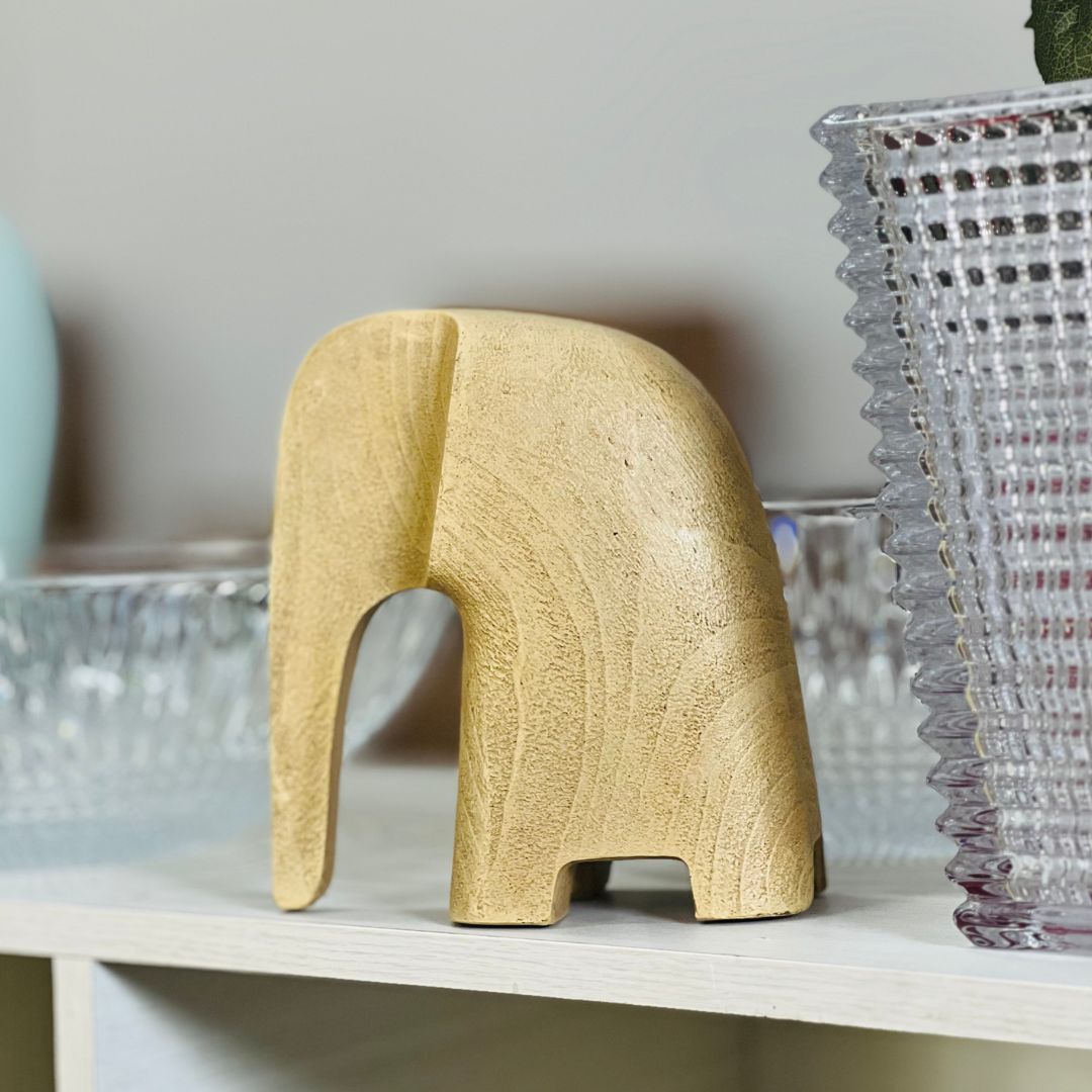 Escultura Elefante Em Poliresina - 17cm