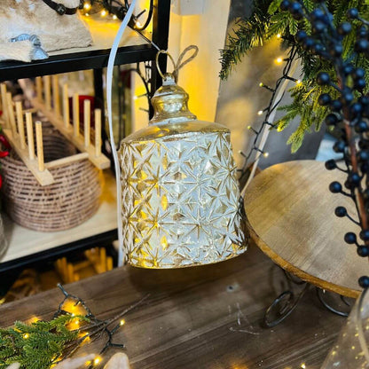 Enfeite Pendente Sino Dourado – 29cm