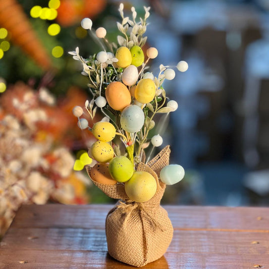 Arranjo Decorativo Com Folhas e Ovos - 30cm