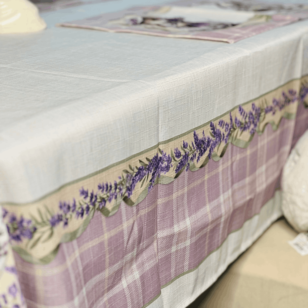Toalha de Mesa de Páscoa Lavandas 1,40x2,70 m