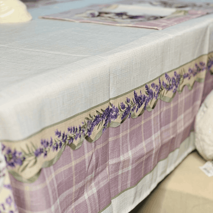 Toalha de Mesa de Páscoa Lavandas 1,40x2,70 m