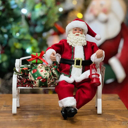 Papai Noel Com Presentes no Banco - 28cm