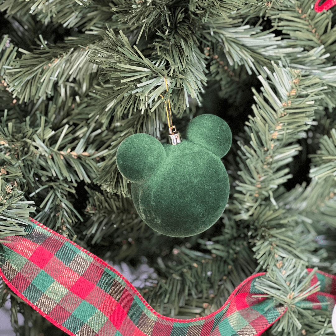 Jogo 4 Bolas Natalinas Mickey Verde Veludo 8cm