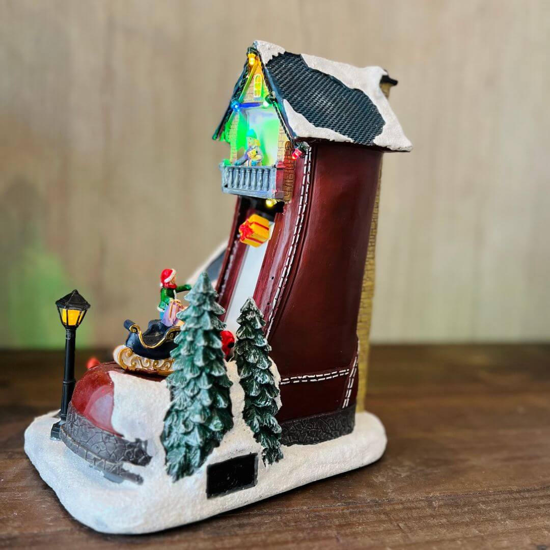 Casa Natal Bota com Presentes Colorida com Movimento – 26cm