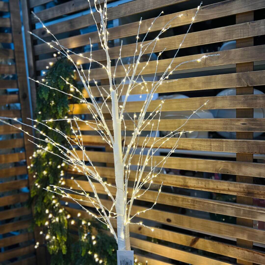 Árvore Decorativa 360 LED Luz Quente Branca – 130cm Bivolt