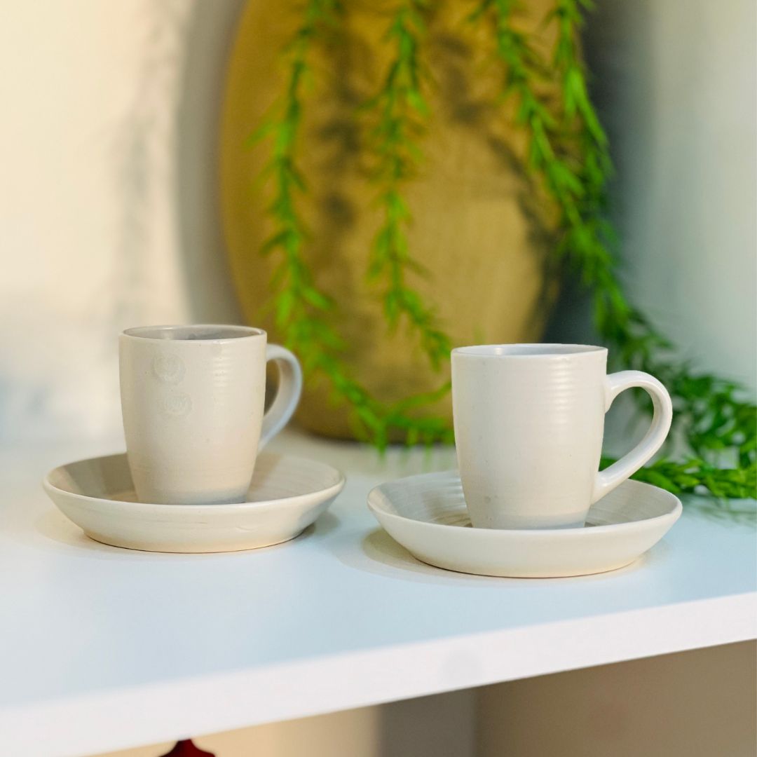 Conjunto de 4 Xícaras de Café Com Pires Sarah Bege - 120ml