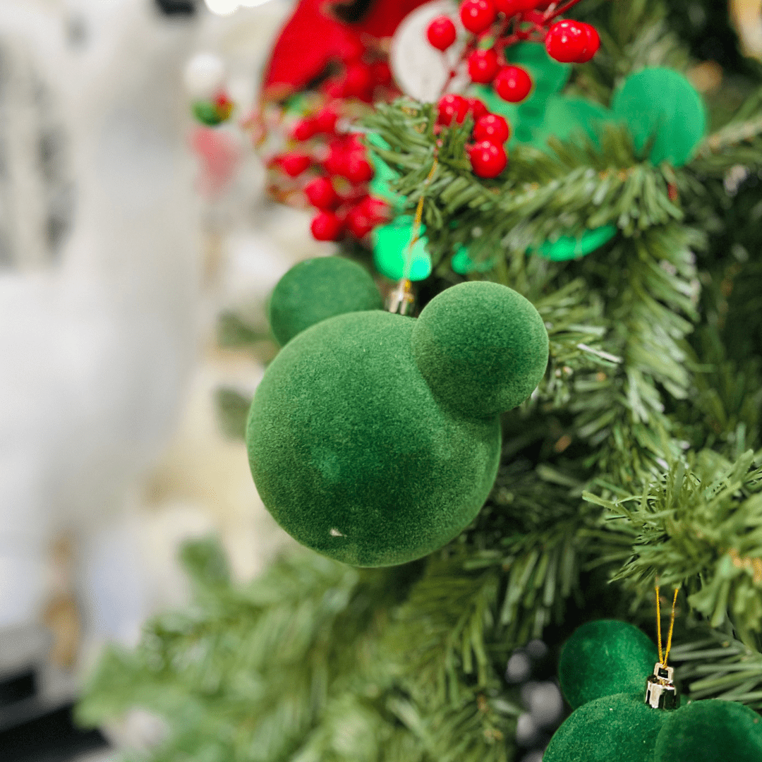 Jogo 6 Bolas Natalinas Mickey Verde Veludo 6cm