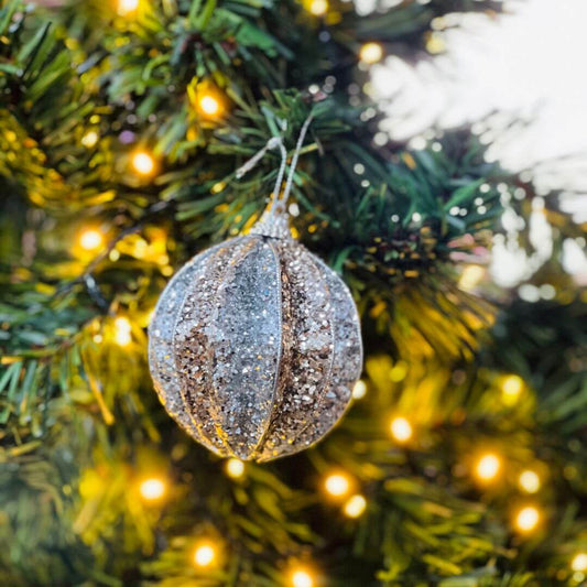Bola Decorada Champagne – 8cm | Kit com 3