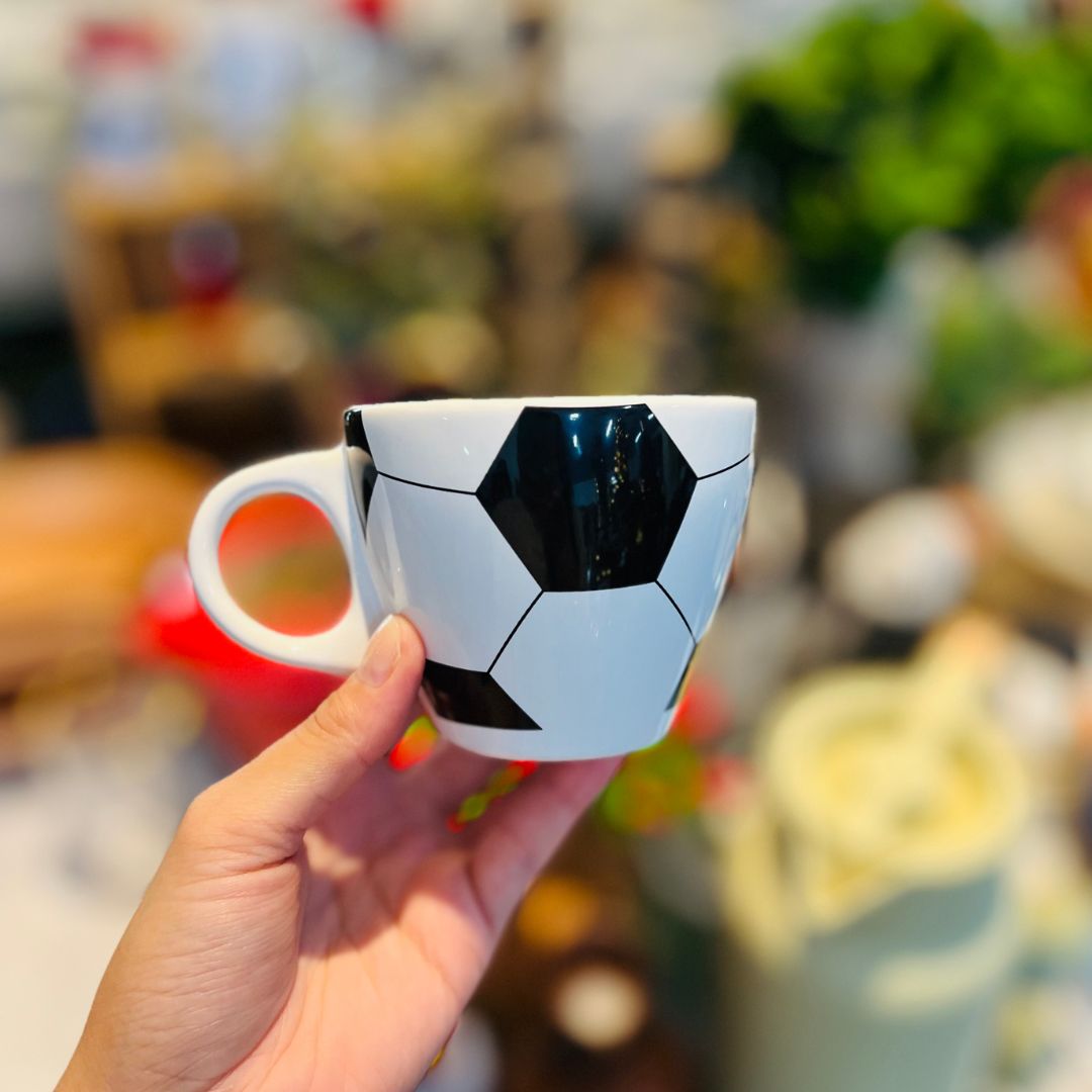 Caneca de Futebol - 9,5cm