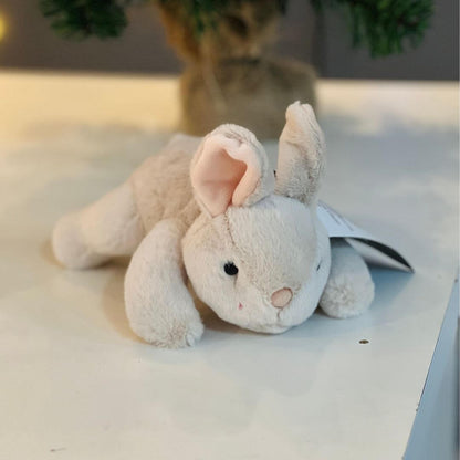 Coelho Deitado de Pelúcia Bege – 17cm