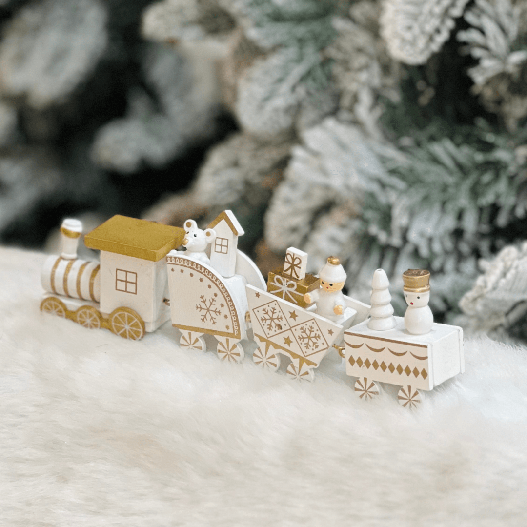 Trem Natalino Branco e Dourado de Madeira 22,5x7,3x2,8cm